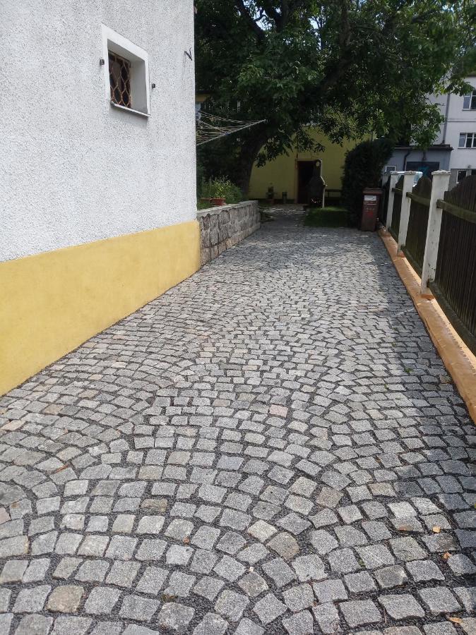 Apartmany Friday Liberec Bagian luar foto